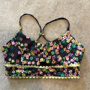 IVL floral scalloped bra size 6